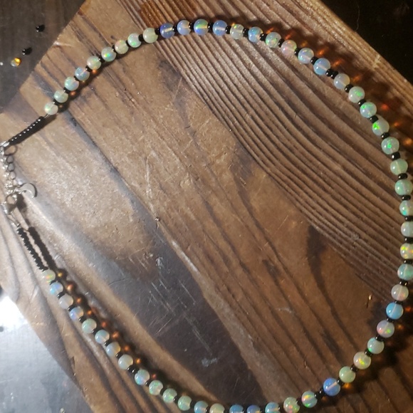 Rare Ethiopian opal choker - Picture 4 of 11